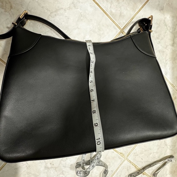 H&M Elegant Black Leather Shoulder Bag - Picture 6 of 6